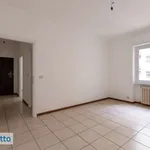 Rent 2 bedroom apartment of 60 m² in Milan