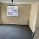 Flat to rent in Milliners Way, Luton LU3