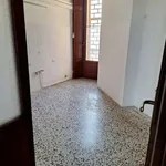 Rent 4 bedroom apartment of 150 m² in Bari