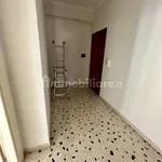 Affitto 3 camera appartamento di 90 m² in Palermo