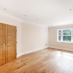 Rent 5 bedroom house in South East England