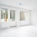 Rent 3 bedroom apartment of 59 m² in Vantaa