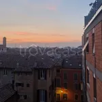 Rent 3 bedroom apartment of 100 m² in Reggio nell'Emilia