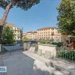 Rent 6 bedroom house of 570 m² in Rome