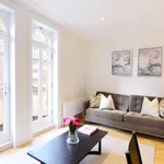 Rent 3 bedroom apartment in London