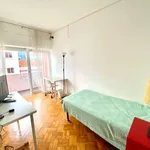 Rent a room in lisbon