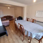 Rent 6 bedroom house in West Midlands