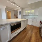 Rent 4 bedroom apartment in Manhattan