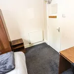 Rent 2 bedroom house of 68 m² in Liverpool