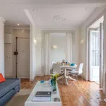 Rent 1 bedroom apartment of 80 m² in lisbon