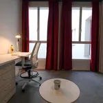 Rent a room of 3600 m² in madrid