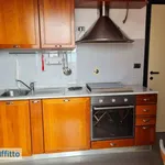 Rent 4 bedroom apartment of 91 m² in Genoa