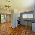 Rent 3 bedroom house of 708 m² in Moranbah