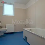 Pronajměte si 3 ložnic/e byt o rozloze 68 m² v Lanškroun