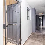 Rent 2 bedroom apartment of 60 m² in Cape Town