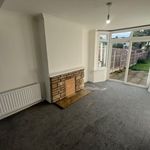 Rent 3 bedroom flat in West Midlands