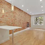 Rent 3 bedroom apartment in New York