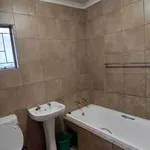 Rent 3 bedroom house of 50 m² in Pretoria