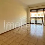 Rent 3 bedroom apartment of 90 m² in Porto