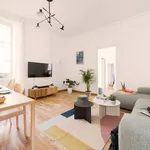 Rent 1 bedroom apartment of 17 m² in Fontainebleau