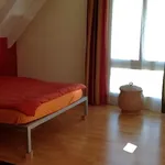 Miete 2 Schlafzimmer wohnung in Stäfa