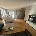 Rent 10 bedroom house in Montreal