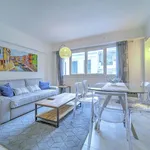 Appartement de 75 m² avec 6 chambre(s) en location à Cannes