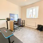 Rent 4 bedroom house in West Midlands