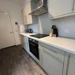 Rent 4 bedroom flat in Scotland