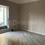 Rent 3 bedroom apartment of 90 m² in Portici