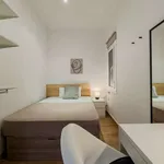 Rent a room of 110 m² in barcelona