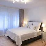 Rent 1 bedroom apartment of 30 m² in Cologne