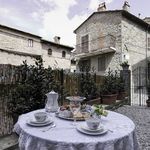 Rent 4 bedroom apartment of 100 m² in Cortona