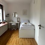 Miete 7 Schlafzimmer wohnung von 280 m² in Bremen