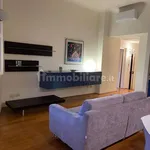 Rent 2 bedroom house of 75 m² in Florence