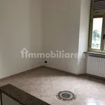 Affitto 3 camera appartamento di 80 m² in Alessandria