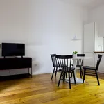 Rent 1 bedroom apartment in Porto