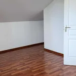 Maison de 200 m² avec 6 chambre(s) en location à Saint-Julien-en-Genevois