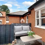 Rent 2 bedroom flat in Colchester