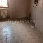 Appartamento in affitto a Peschiera Borromeo via della Liberazione, non arredato/vuoto, box, terrazzo - TrovaCasa