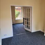 Rent 2 bedroom flat in Hull