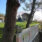 Rent 8 bedroom house of 370 m² in Alassio