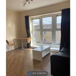 Rent 1 bedroom flat in Yorkshire And The Humber