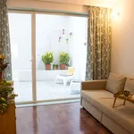 Rent 2 bedroom apartment of 75 m² in lisbon