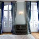 Rent 1 bedroom apartment of 64 m² in Paris