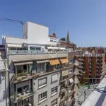 Rent 3 bedroom apartment of 195 m² in Valencia