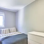 Rent a room in lisbon