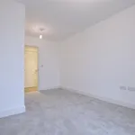 Rent 3 bedroom flat in London