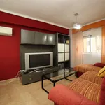 Rent a room of 80 m² in valencia