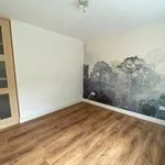 Rent 4 bedroom apartment in West Midlands